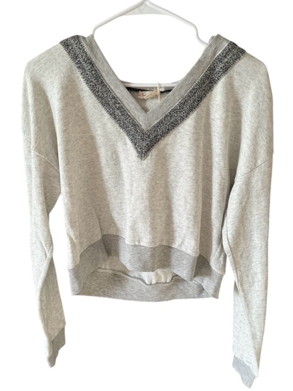 Hem & thread cropped hooded sweatshirt v-neck women’s size small NWT